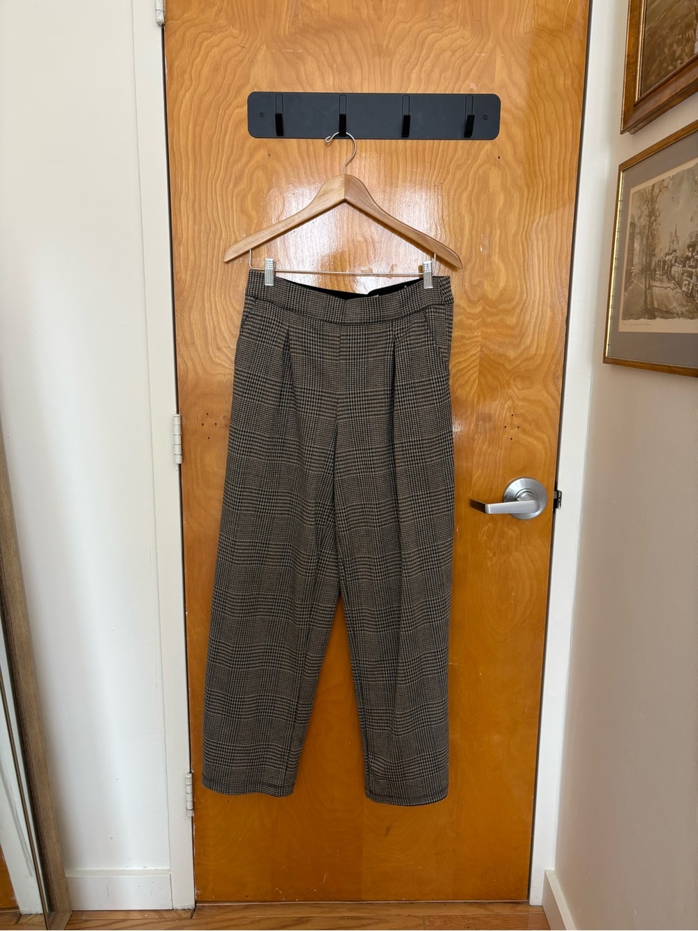 Max Studio Brown Plaid Pleated High-Waist Trousers